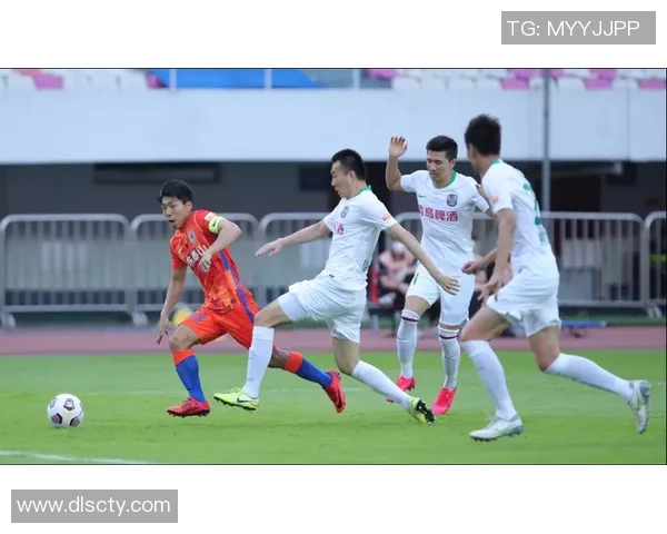 北京篮球队整体压制体系解析：战术运用与比赛优势探讨