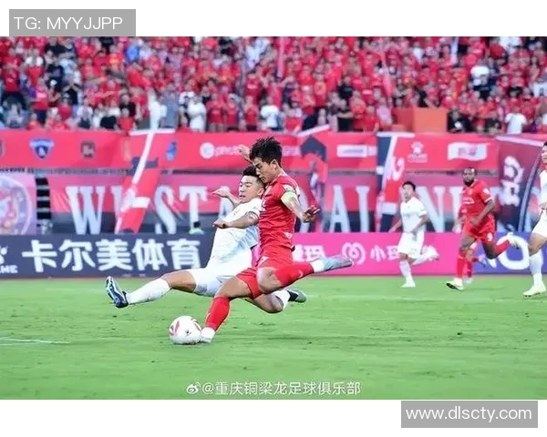 重庆足球队在世界锦标赛积分榜上以50分稳居第一名展现强大实力